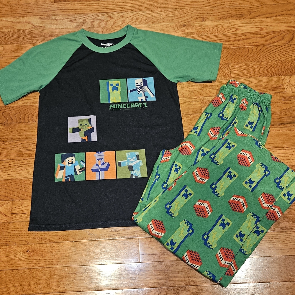 Minecraft Boys Short Sleeve  Shirt & Pajama Pant Set Sz 12-14 Pre-owned Good
